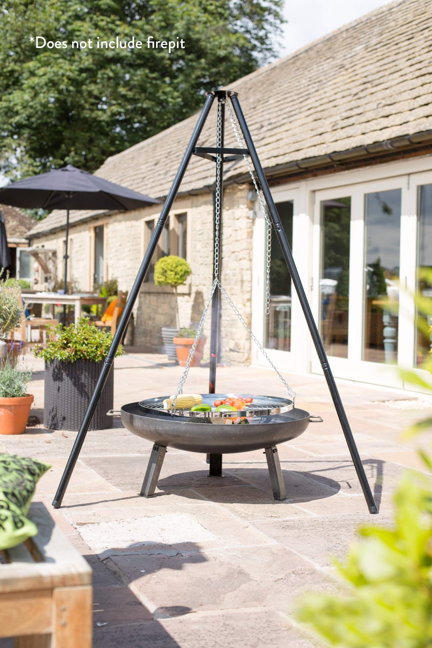 La Hacienda Pittsburgh Medium Oiled Steel Fire Pit